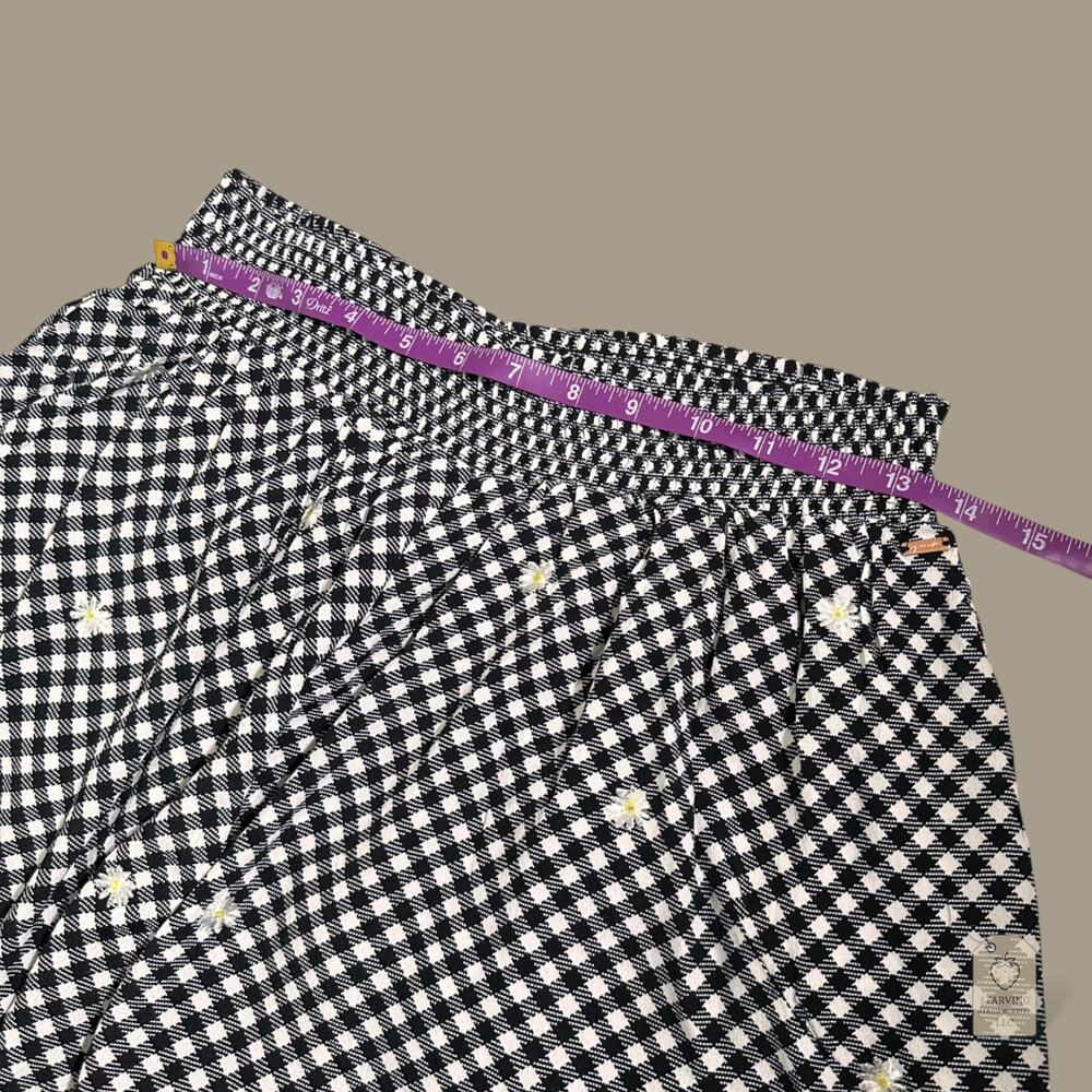 Victoria’s Secret PINK Black White Gingham Daisy Shorts Size L Smocked Waist - Picture 6 of 7
